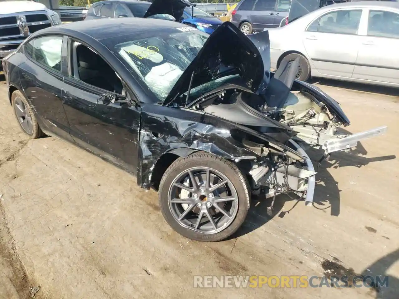 1 Photograph of a damaged car 5YJ3E1EA0NF190686 TESLA MODEL 3 2022