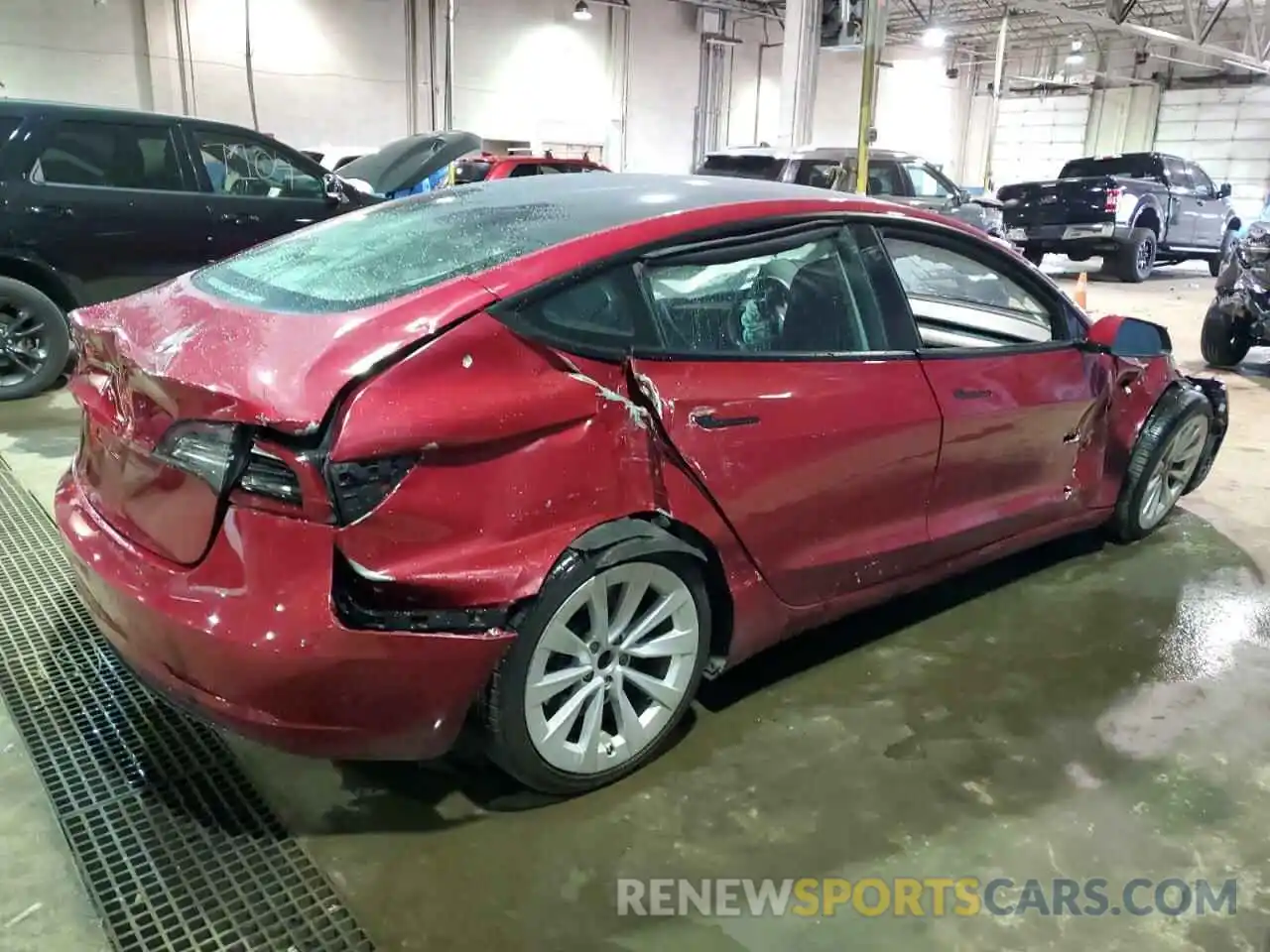 3 Photograph of a damaged car 5YJ3E1EA0NF304752 TESLA MODEL 3 2022