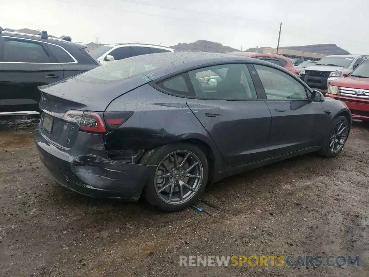 3 Photograph of a damaged car 5YJ3E1EA0NF317937 TESLA MODEL 3 2022