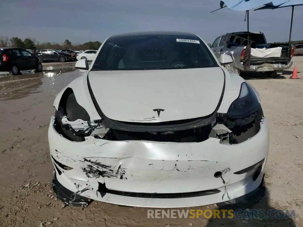 5 Photograph of a damaged car 5YJ3E1EA0NF328985 TESLA MODEL 3 2022