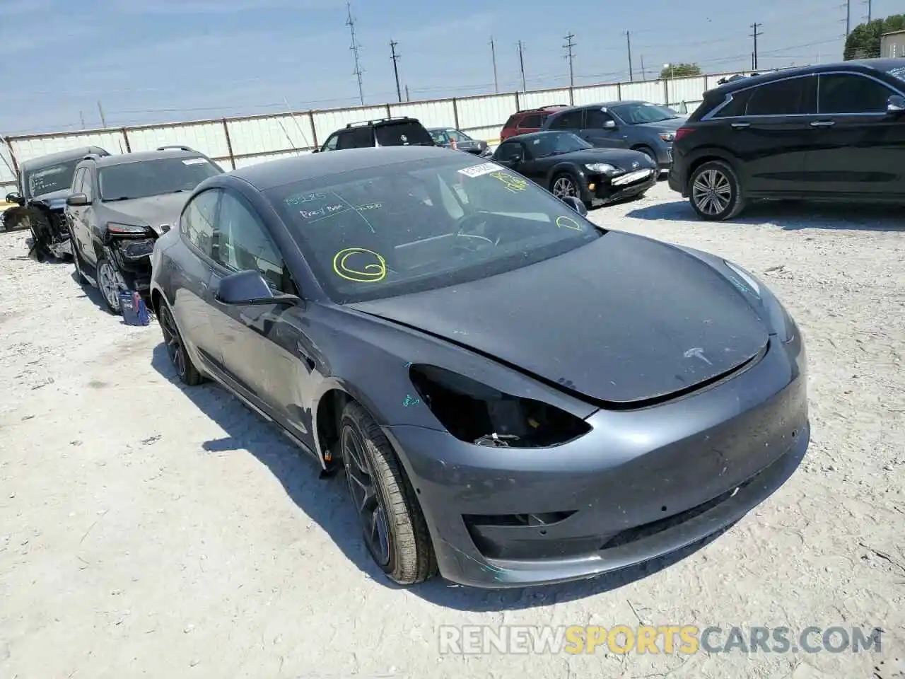 1 Фотография поврежденного автомобиля 5YJ3E1EA1NF101692 TESLA MODEL 3 2022