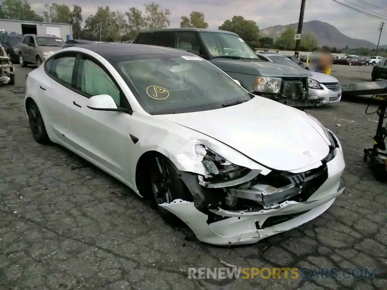 1 Photograph of a damaged car 5YJ3E1EA1NF101918 TESLA MODEL 3 2022