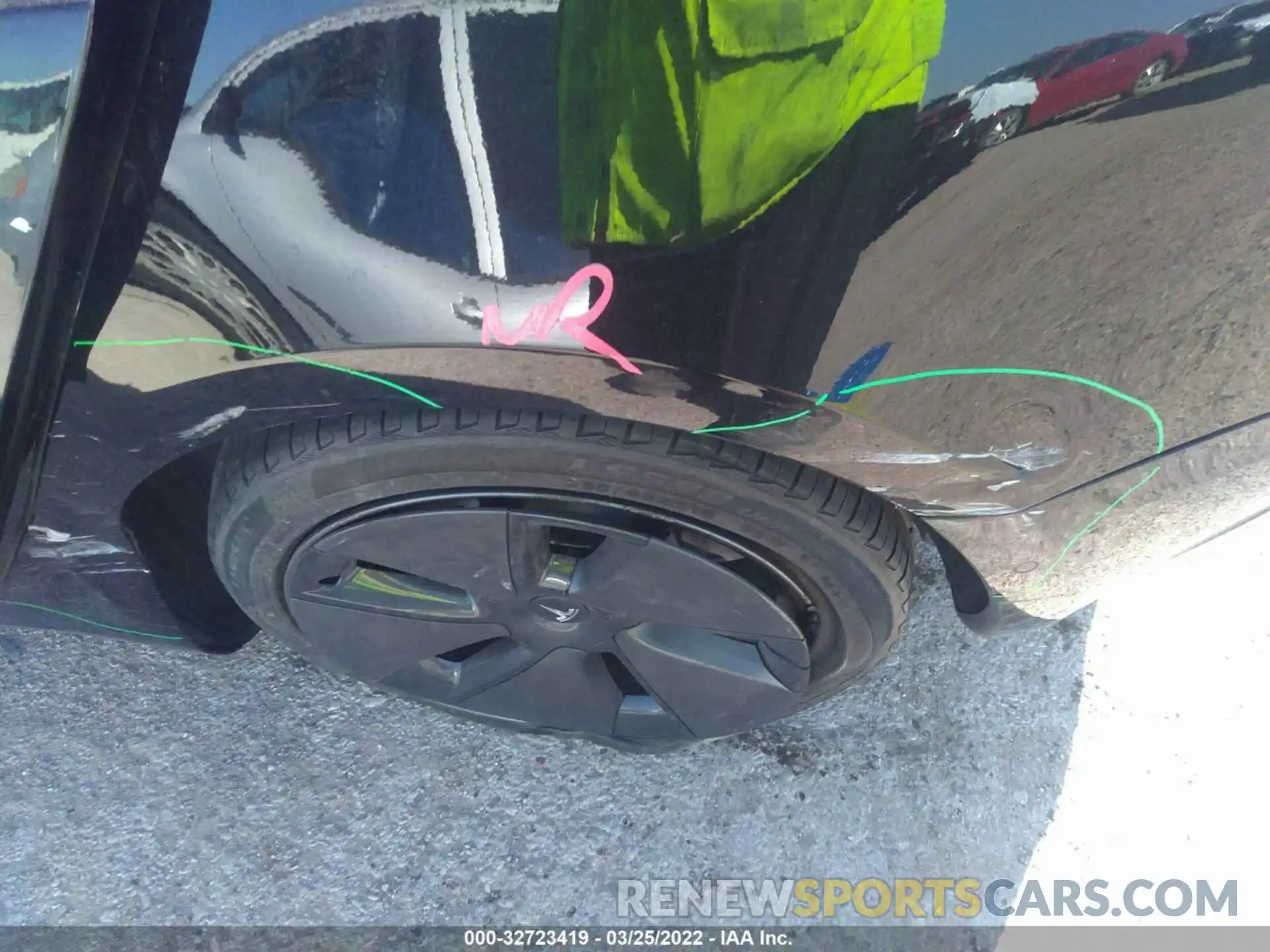 11 Photograph of a damaged car 5YJ3E1EA1NF122719 TESLA MODEL 3 2022