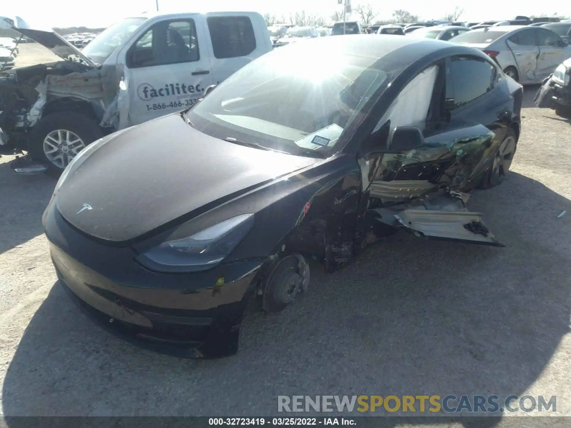 2 Photograph of a damaged car 5YJ3E1EA1NF122719 TESLA MODEL 3 2022