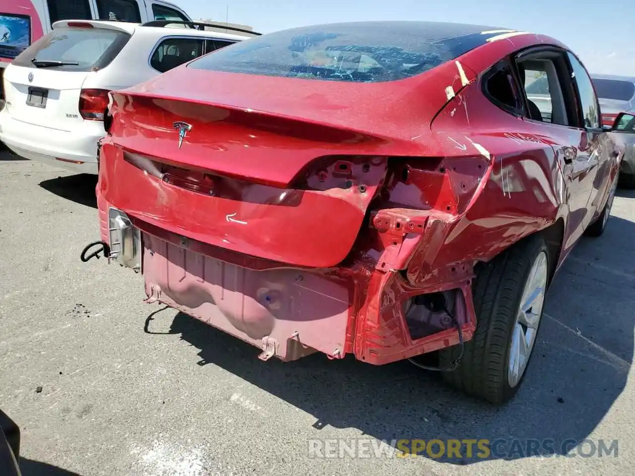 9 Photograph of a damaged car 5YJ3E1EA1NF144140 TESLA MODEL 3 2022