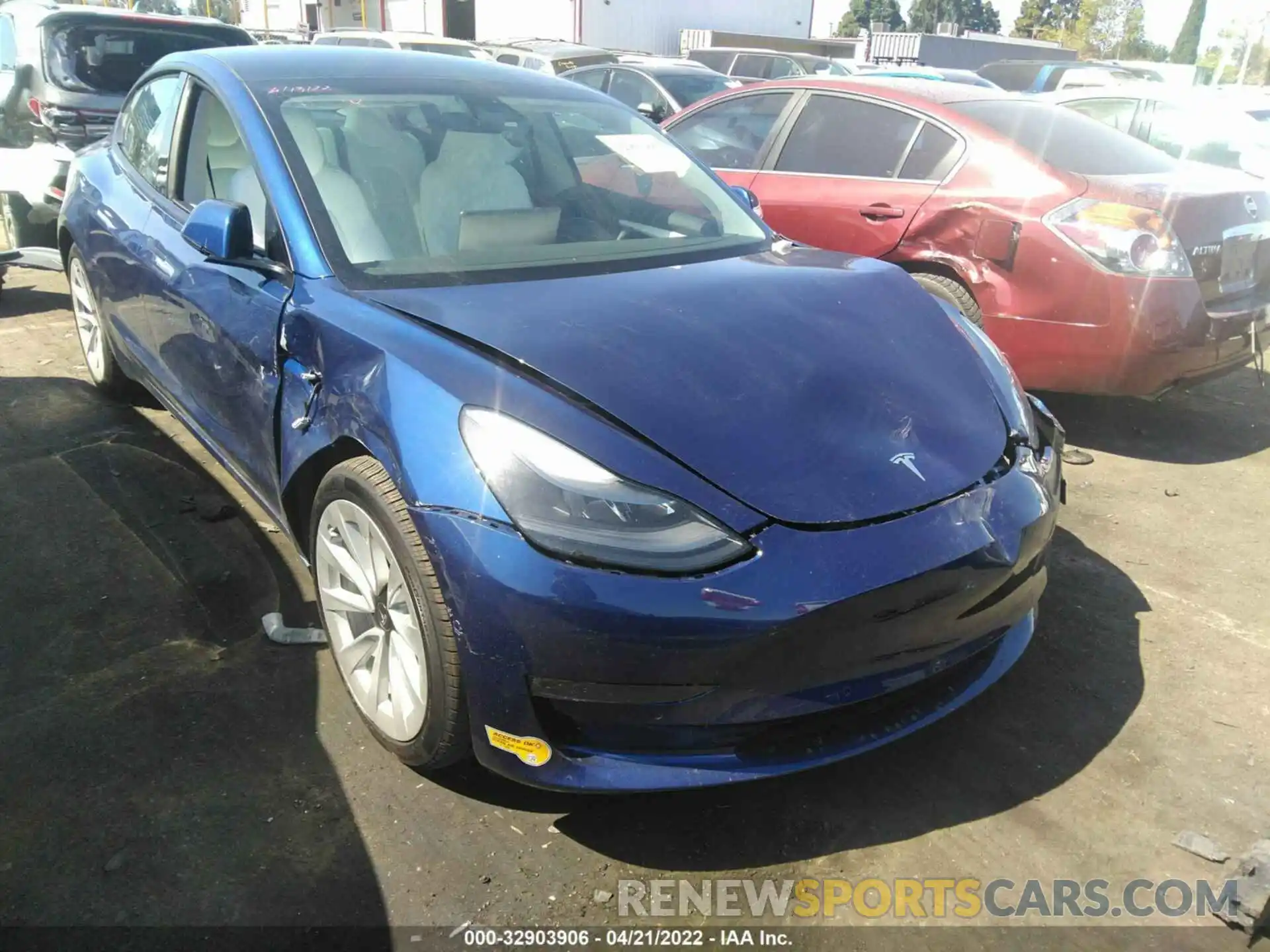 1 Photograph of a damaged car 5YJ3E1EA1NF153873 TESLA MODEL 3 2022