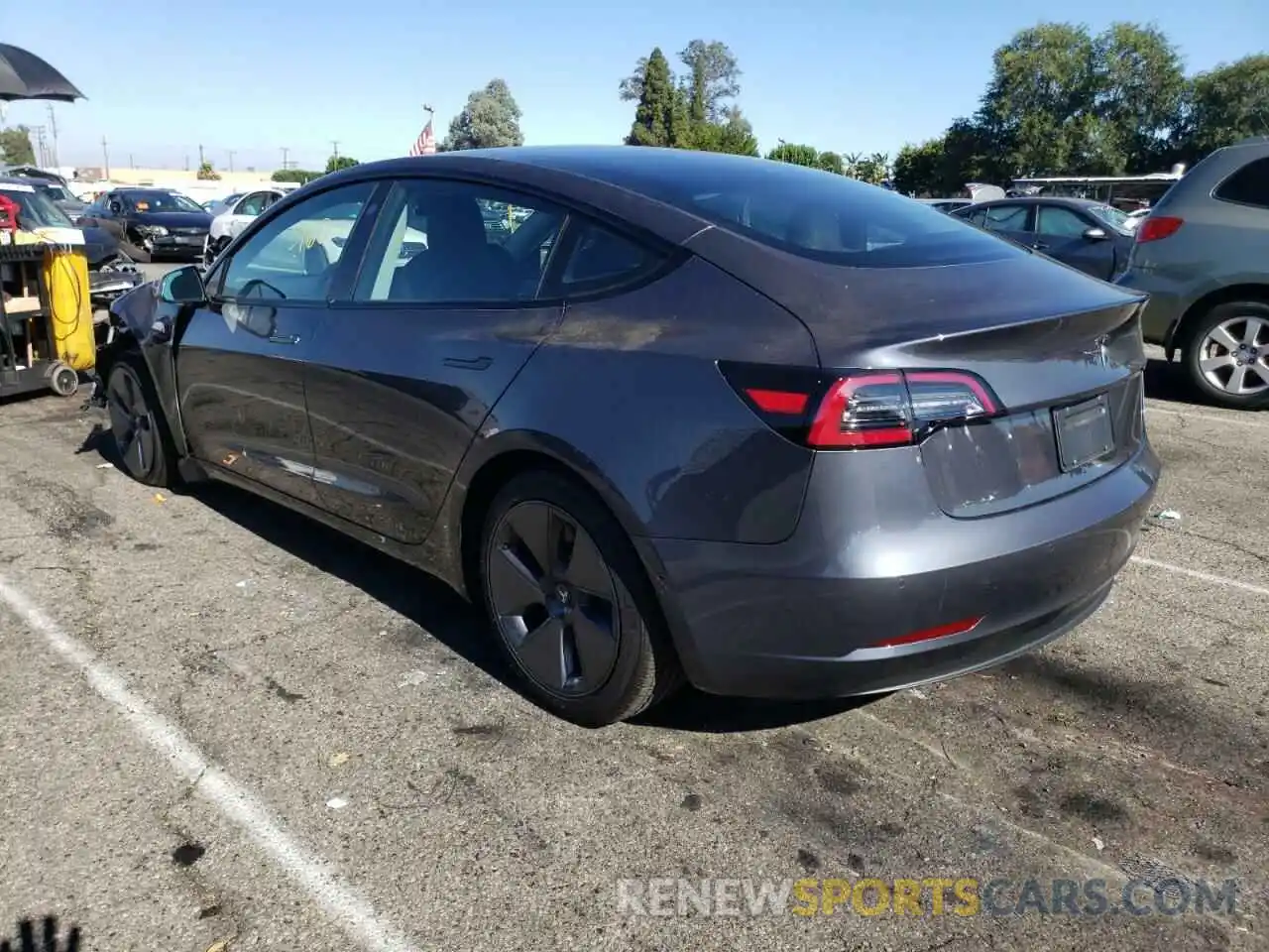 3 Photograph of a damaged car 5YJ3E1EA1NF163917 TESLA MODEL 3 2022