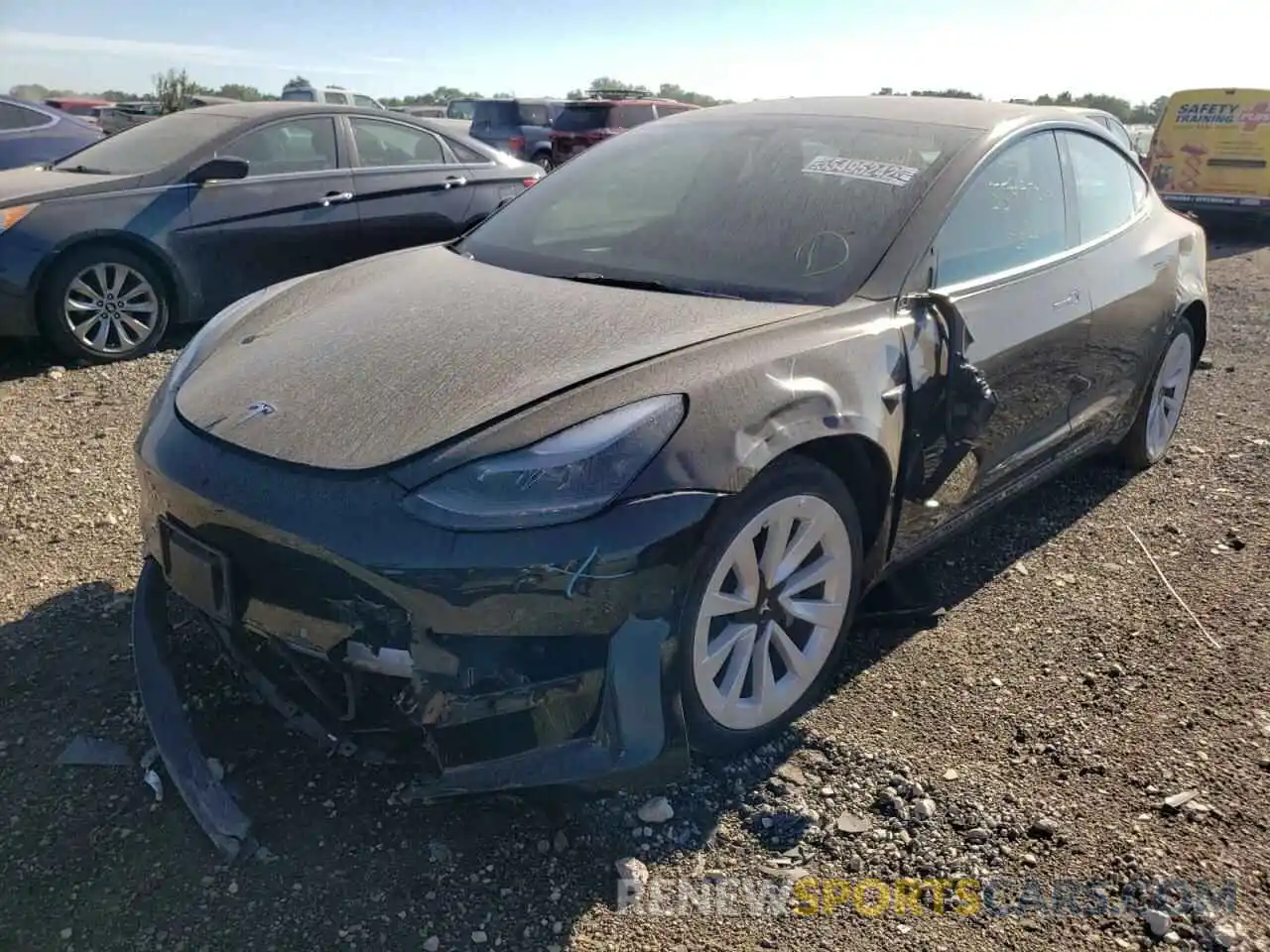 2 Photograph of a damaged car 5YJ3E1EA1NF185190 TESLA MODEL 3 2022