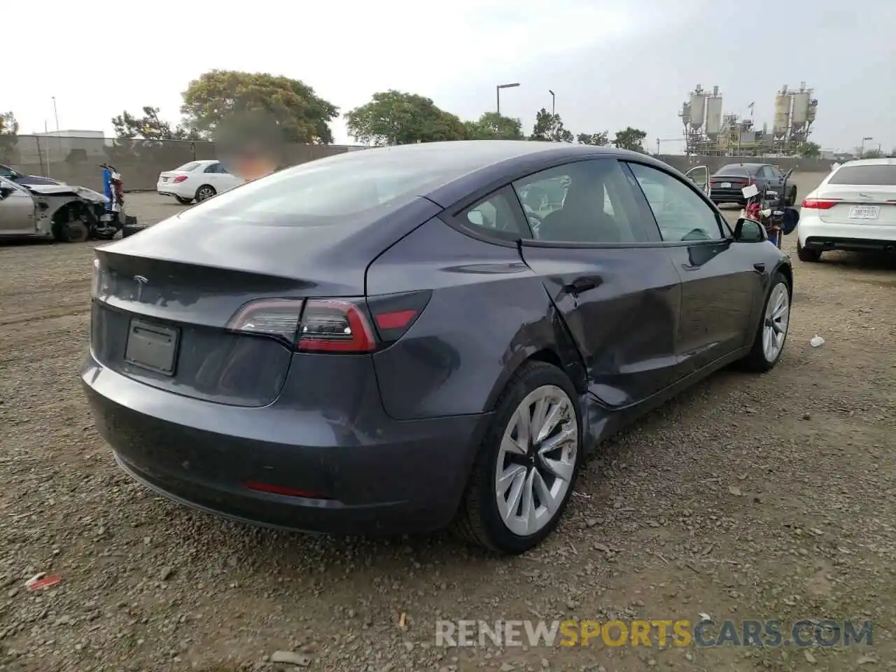 4 Фотография поврежденного автомобиля 5YJ3E1EA1NF185416 TESLA MODEL 3 2022