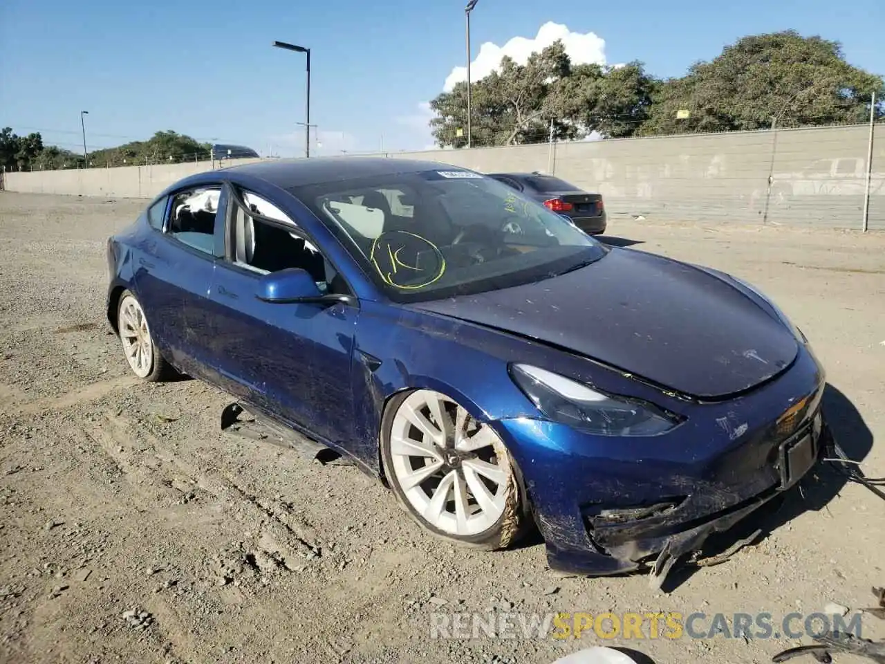 1 Photograph of a damaged car 5YJ3E1EA1NF185450 TESLA MODEL 3 2022