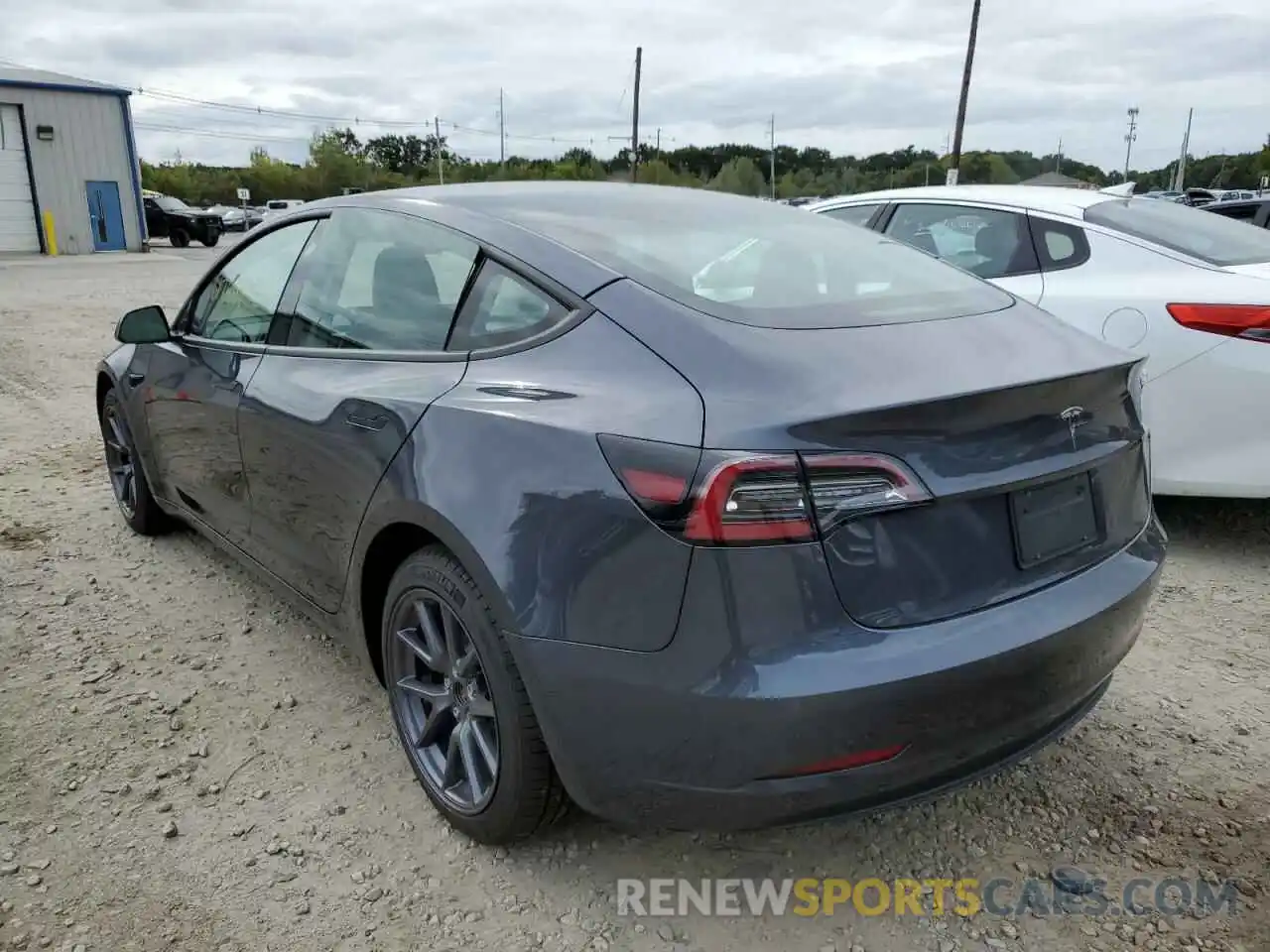 3 Photograph of a damaged car 5YJ3E1EA1NF188748 TESLA MODEL 3 2022