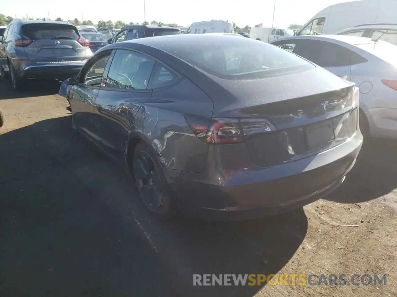 3 Photograph of a damaged car 5YJ3E1EA1NF189997 TESLA MODEL 3 2022