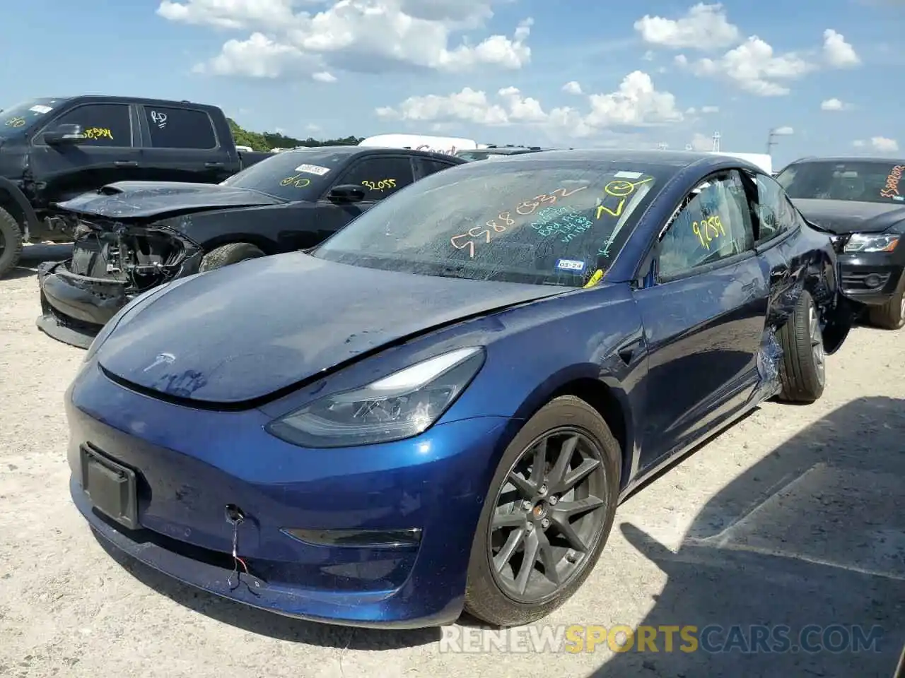 2 Photograph of a damaged car 5YJ3E1EA1NF191829 TESLA MODEL 3 2022