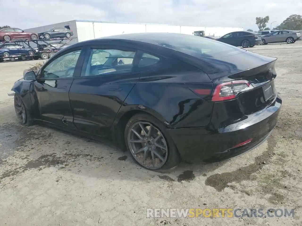 2 Photograph of a damaged car 5YJ3E1EA1NF371411 TESLA MODEL 3 2022