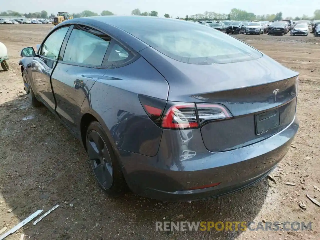 3 Photograph of a damaged car 5YJ3E1EA2NF101331 TESLA MODEL 3 2022