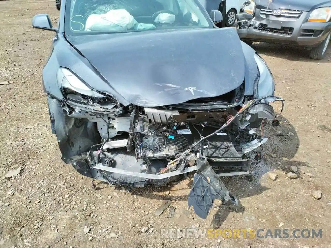 9 Photograph of a damaged car 5YJ3E1EA2NF101331 TESLA MODEL 3 2022