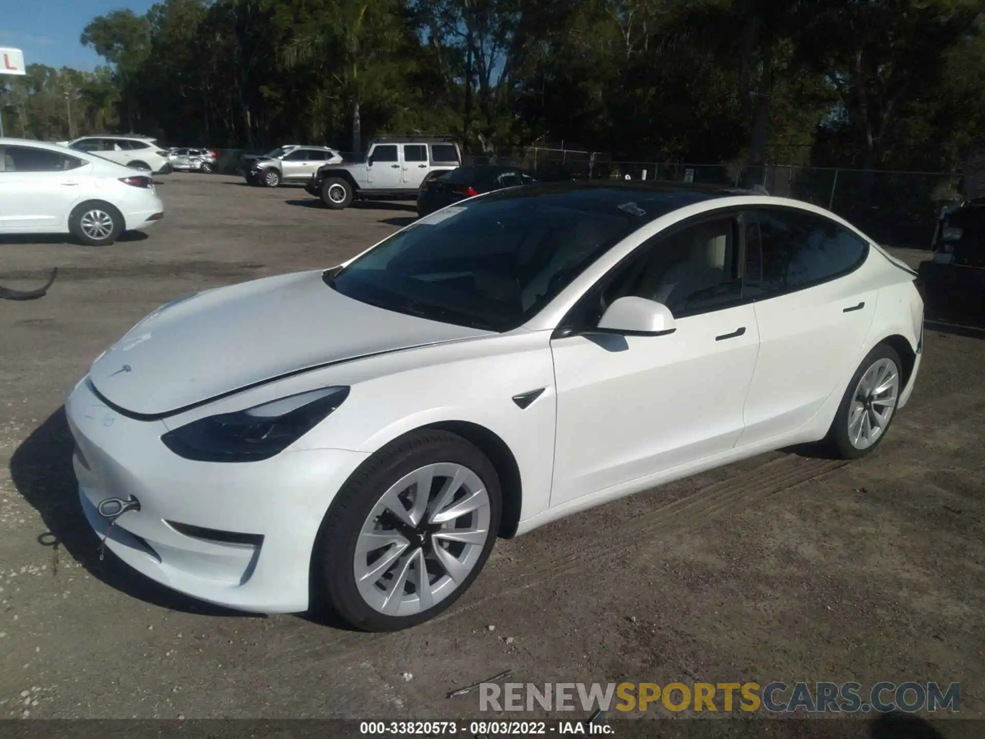 2 Photograph of a damaged car 5YJ3E1EA2NF105637 TESLA MODEL 3 2022