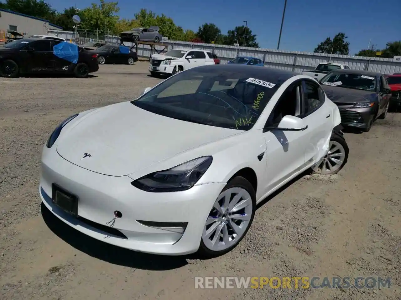 2 Photograph of a damaged car 5YJ3E1EA2NF144132 TESLA MODEL 3 2022