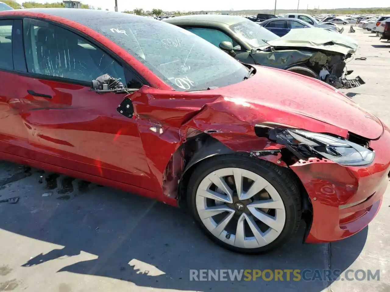 9 Photograph of a damaged car 5YJ3E1EA2NF184887 TESLA MODEL 3 2022