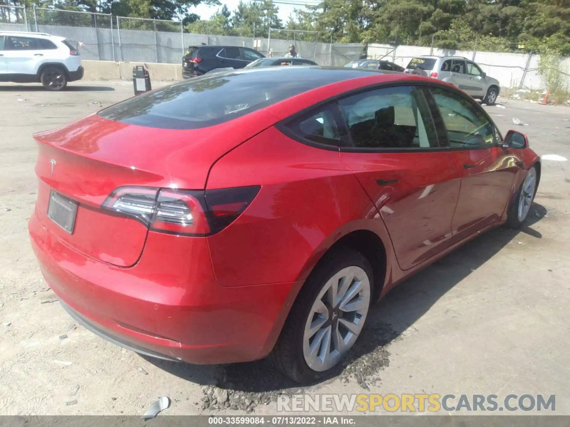 4 Photograph of a damaged car 5YJ3E1EA2NF190155 TESLA MODEL 3 2022