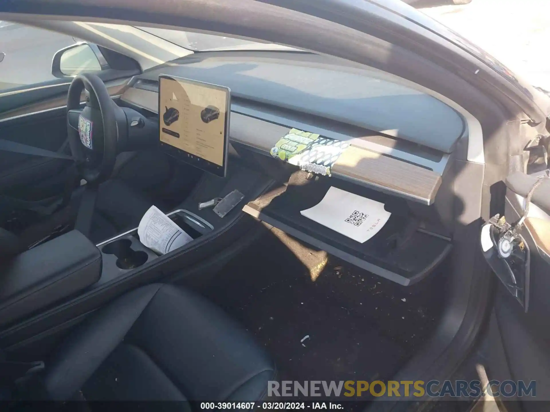 5 Photograph of a damaged car 5YJ3E1EA2NF286920 TESLA MODEL 3 2022