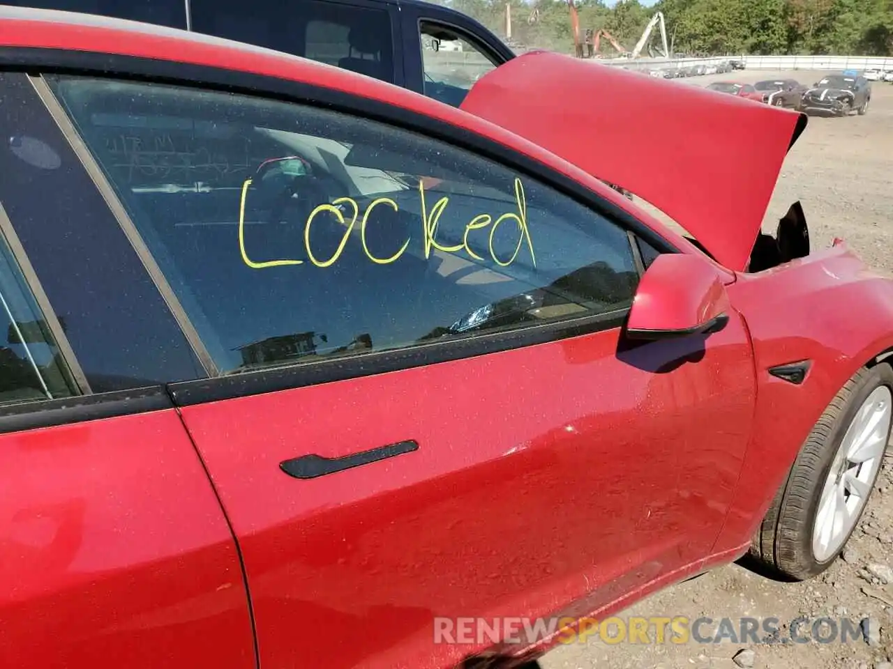 5 Photograph of a damaged car 5YJ3E1EA2NF288330 TESLA MODEL 3 2022