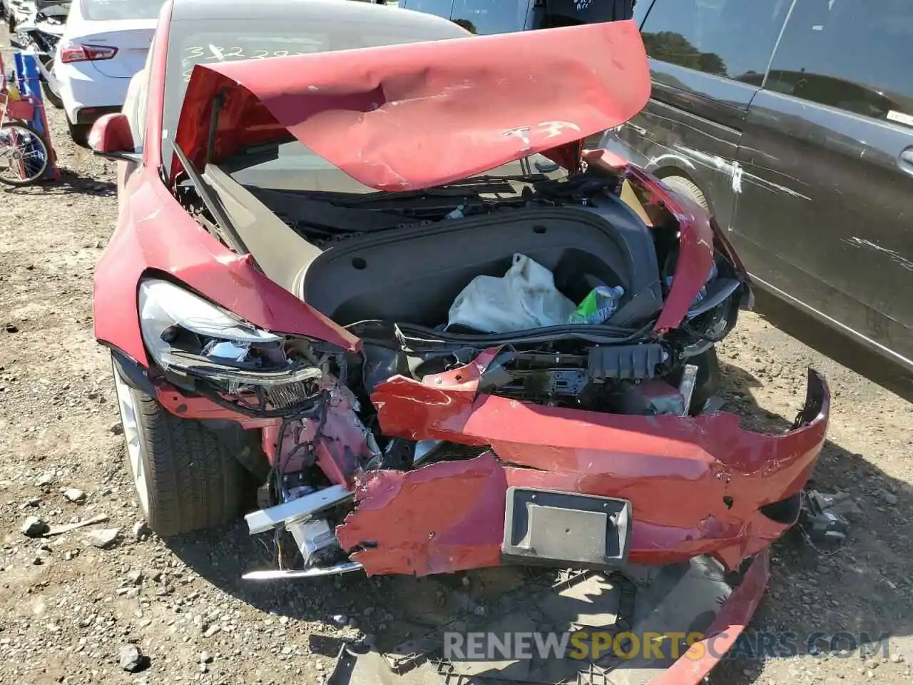 9 Photograph of a damaged car 5YJ3E1EA2NF288330 TESLA MODEL 3 2022