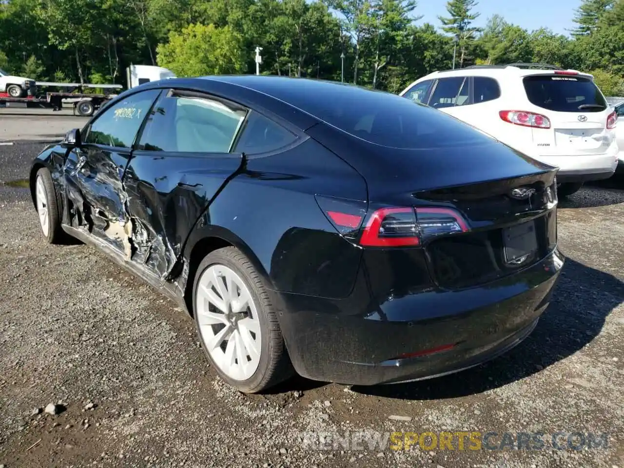 3 Photograph of a damaged car 5YJ3E1EA3NF190116 TESLA MODEL 3 2022