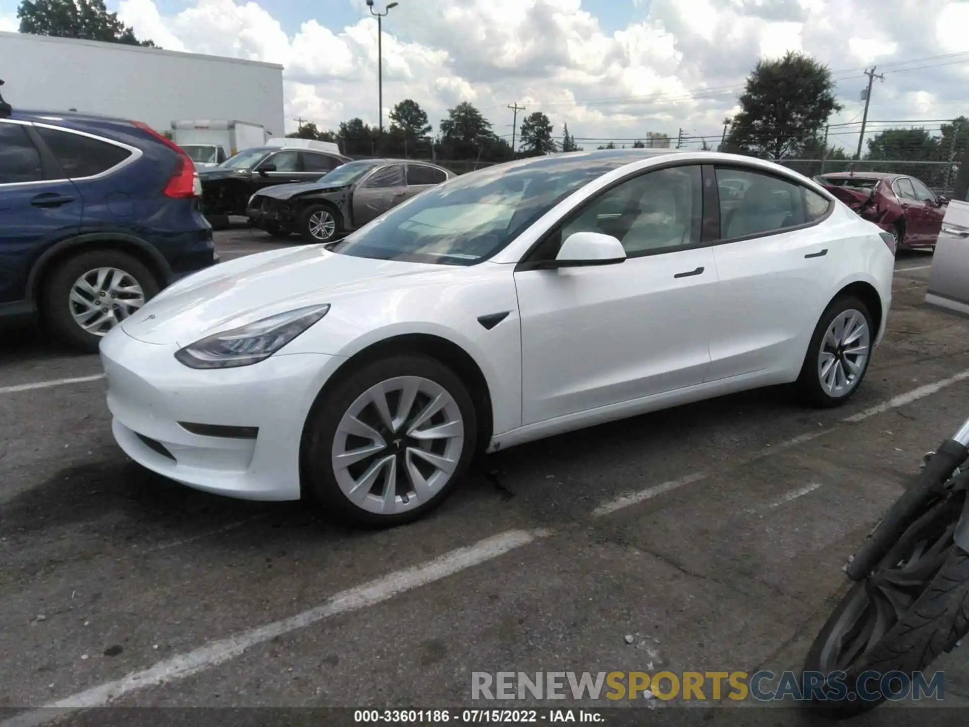 2 Photograph of a damaged car 5YJ3E1EA3NF241405 TESLA MODEL 3 2022