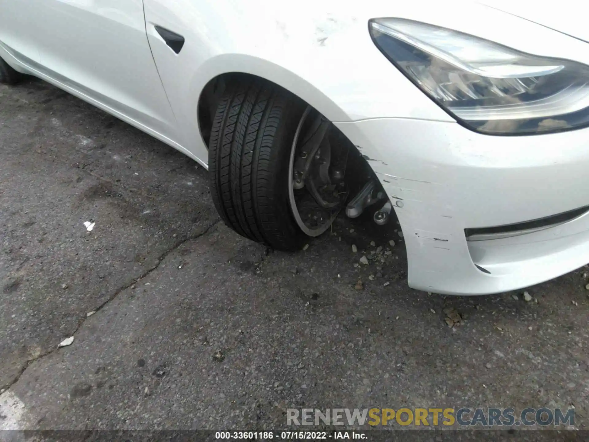 6 Photograph of a damaged car 5YJ3E1EA3NF241405 TESLA MODEL 3 2022