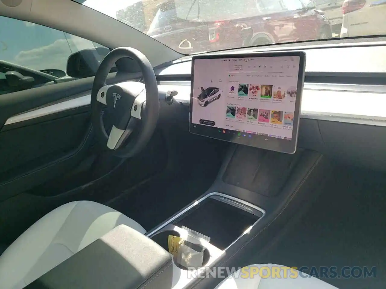 9 Photograph of a damaged car 5YJ3E1EA3NF244868 TESLA MODEL 3 2022