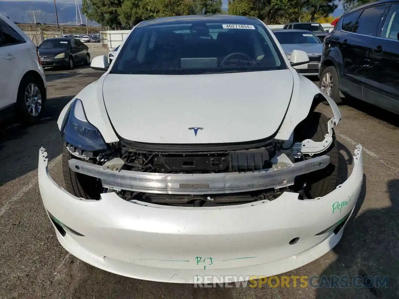 5 Photograph of a damaged car 5YJ3E1EA3NF299076 TESLA MODEL 3 2022