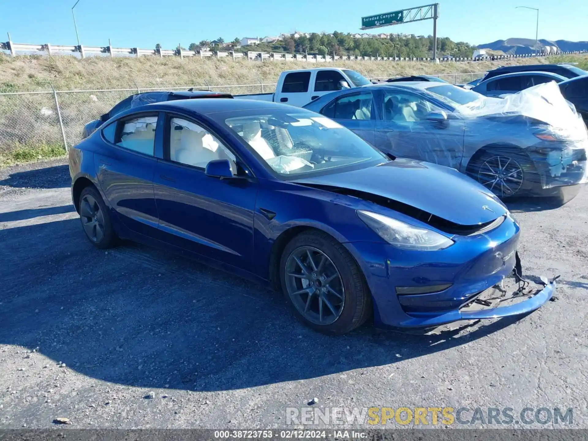 1 Photograph of a damaged car 5YJ3E1EA3NF373998 TESLA MODEL 3 2022