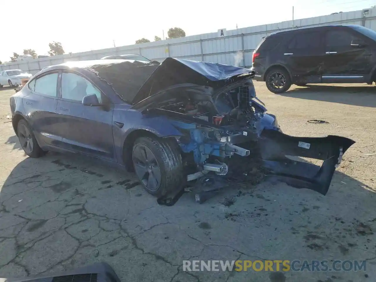 4 Photograph of a damaged car 5YJ3E1EA4NF123007 TESLA MODEL 3 2022