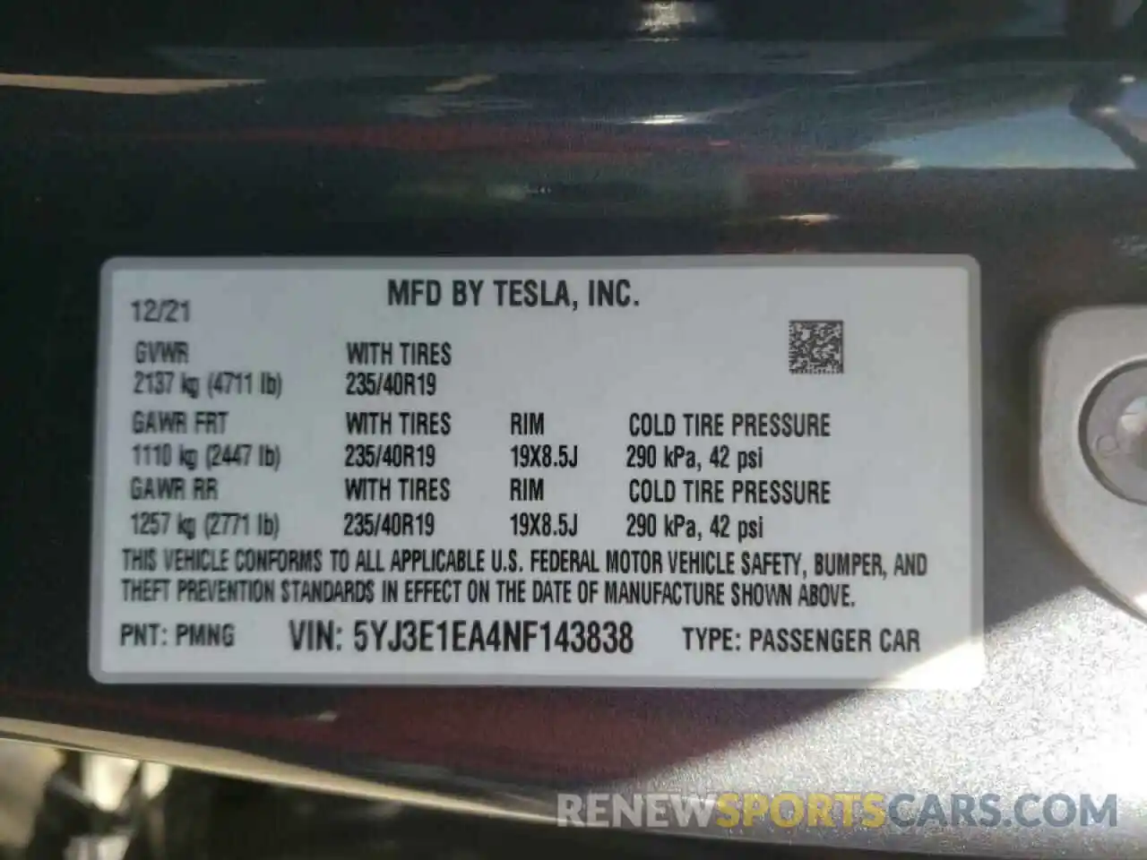 10 Photograph of a damaged car 5YJ3E1EA4NF143838 TESLA MODEL 3 2022