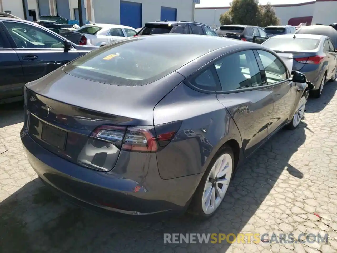 4 Photograph of a damaged car 5YJ3E1EA4NF143838 TESLA MODEL 3 2022