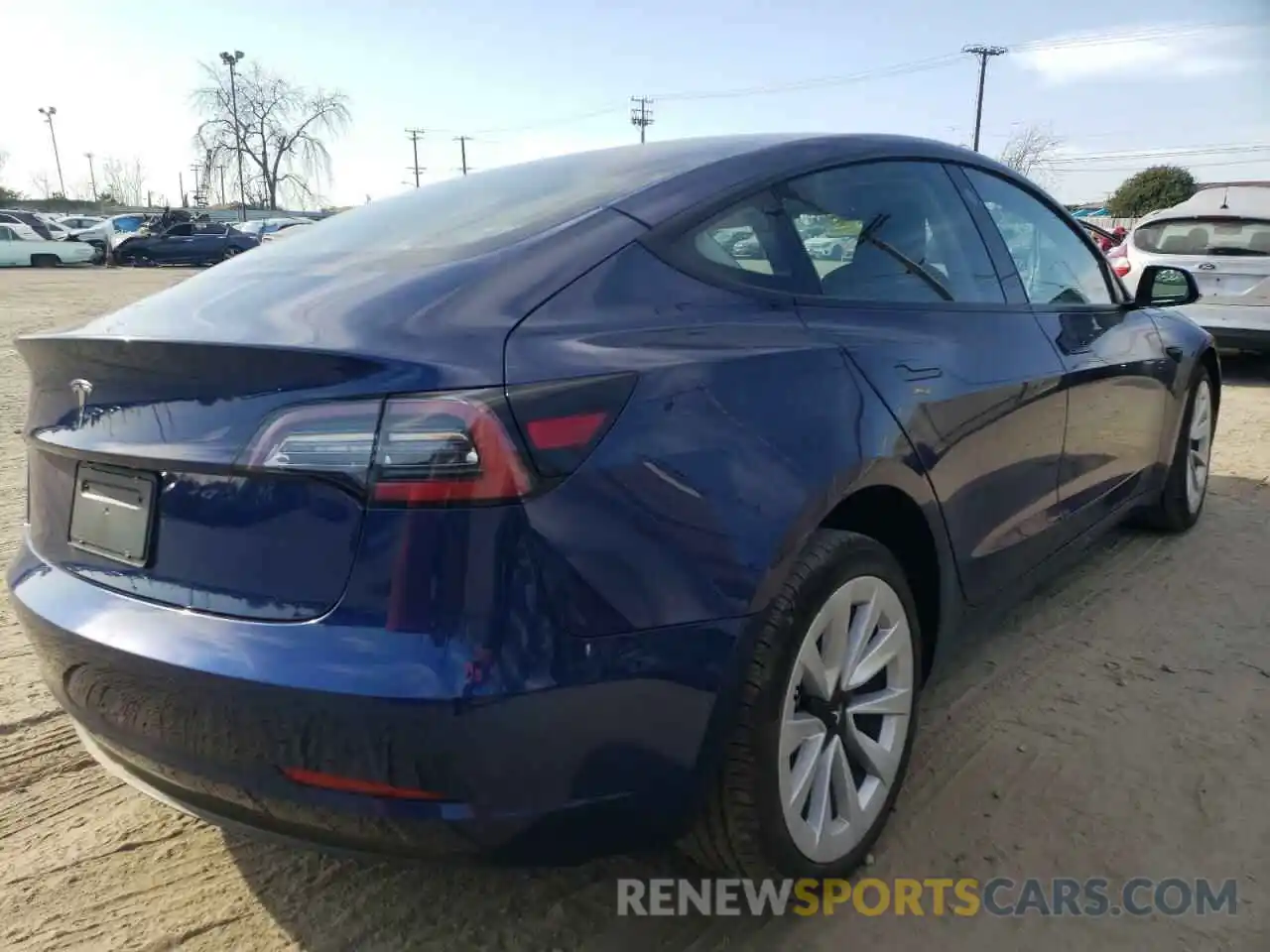 4 Photograph of a damaged car 5YJ3E1EA4NF144536 TESLA MODEL 3 2022