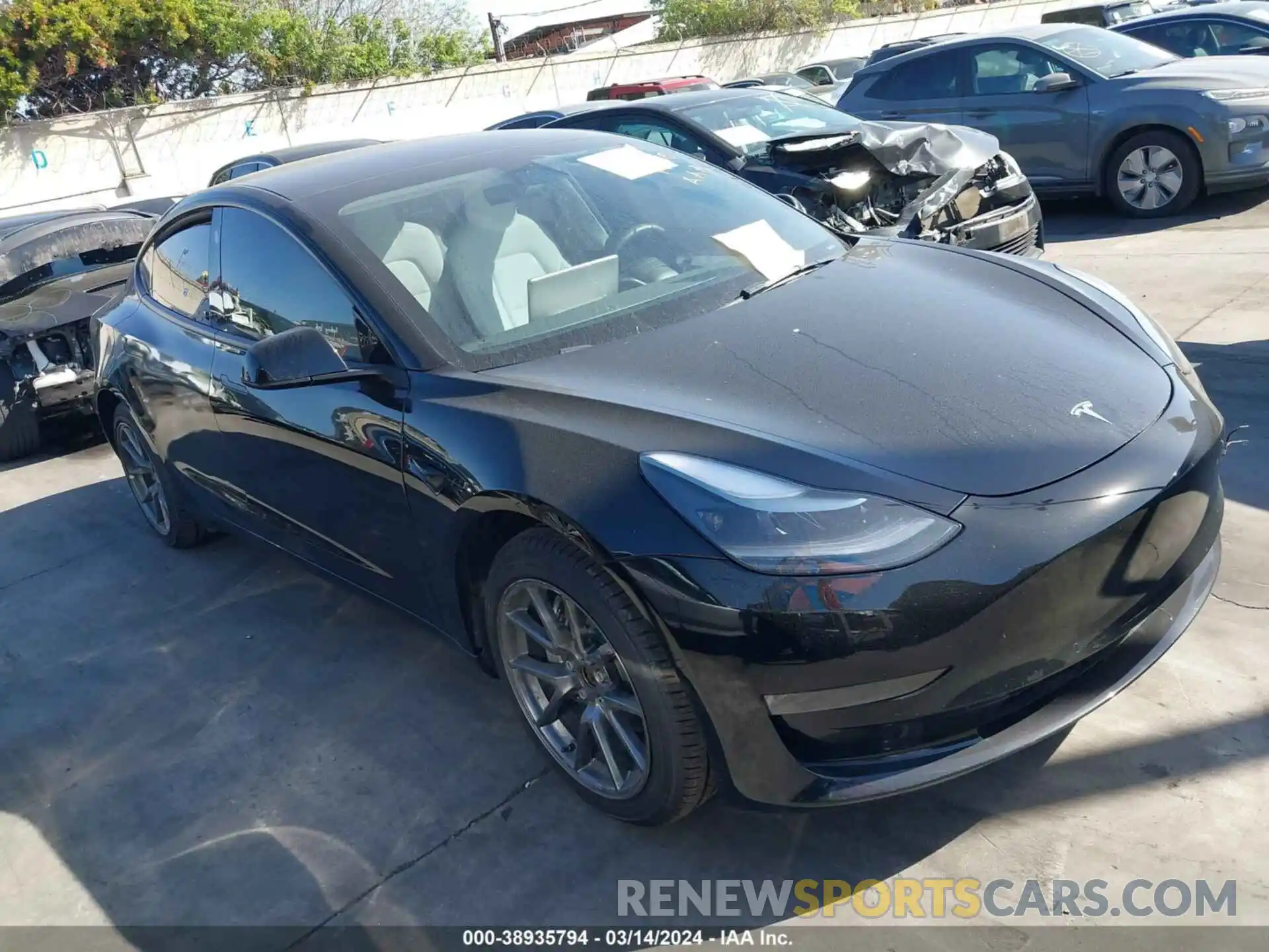 1 Photograph of a damaged car 5YJ3E1EA4NF148506 TESLA MODEL 3 2022