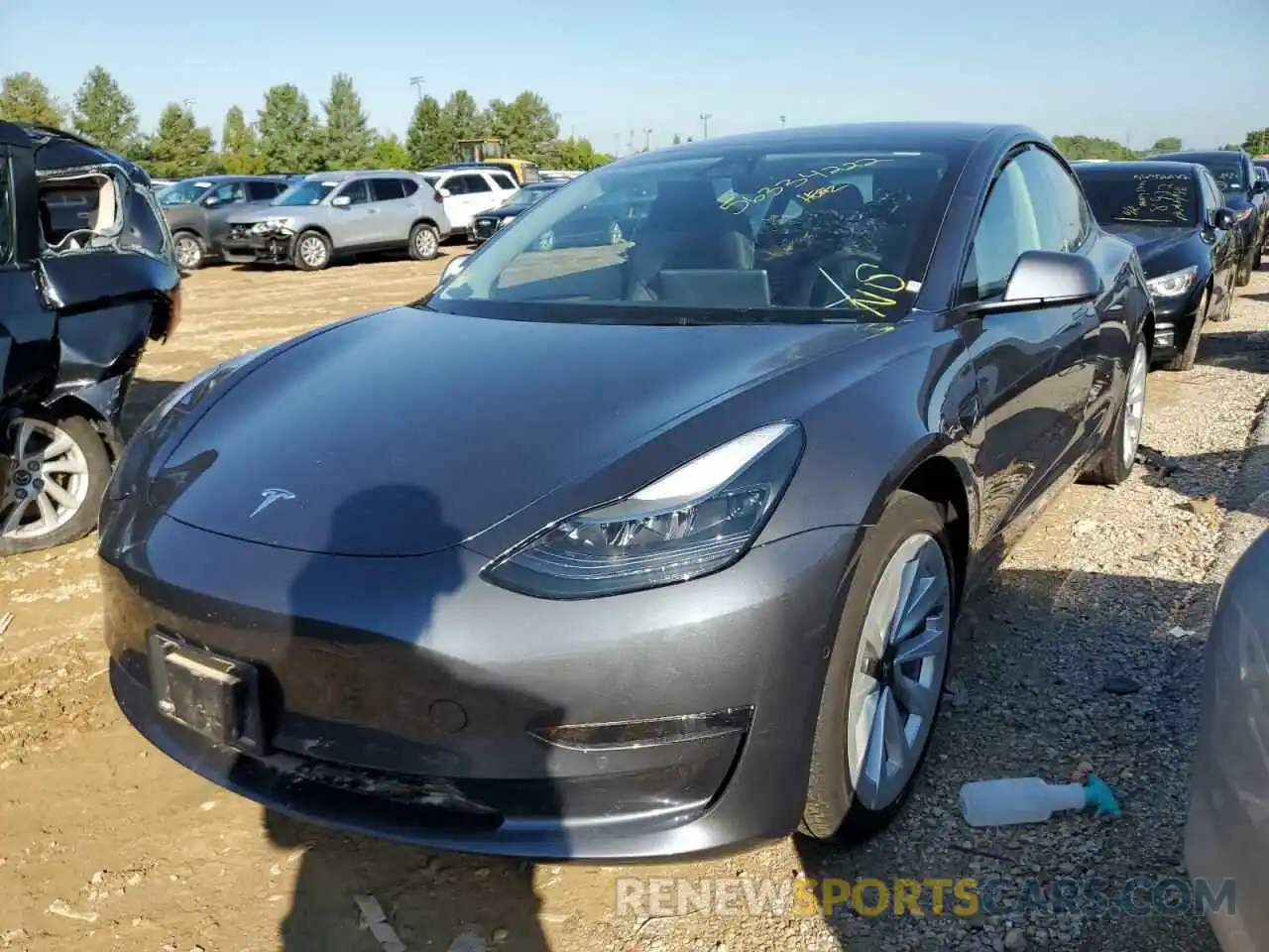 2 Photograph of a damaged car 5YJ3E1EA4NF186169 TESLA MODEL 3 2022