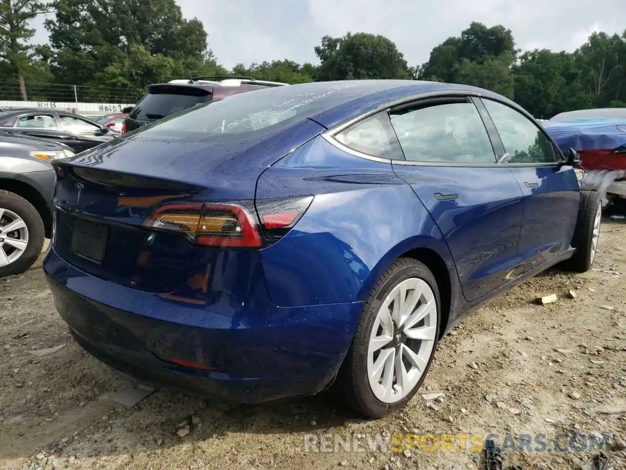 4 Фотография поврежденного автомобиля 5YJ3E1EA4NF188987 TESLA MODEL 3 2022