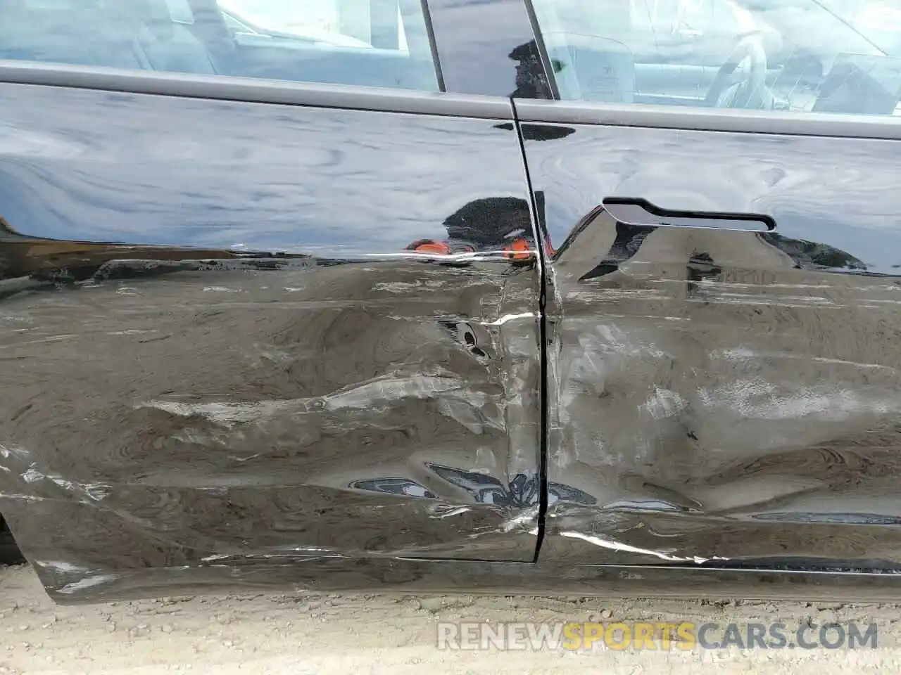 9 Photograph of a damaged car 5YJ3E1EA4NF190738 TESLA MODEL 3 2022