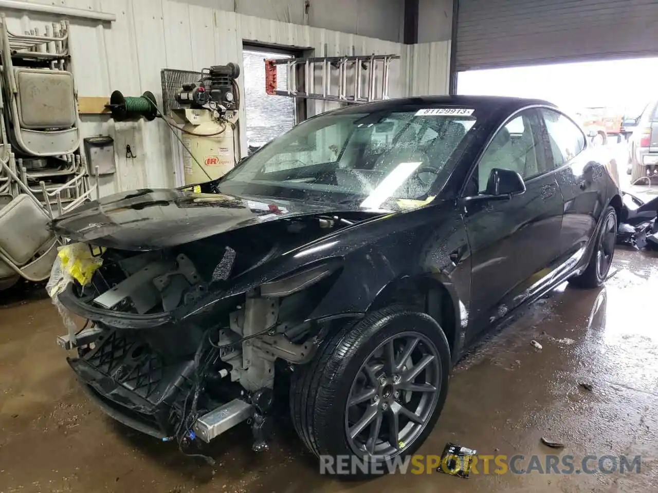 1 Photograph of a damaged car 5YJ3E1EA4NF232891 TESLA MODEL 3 2022