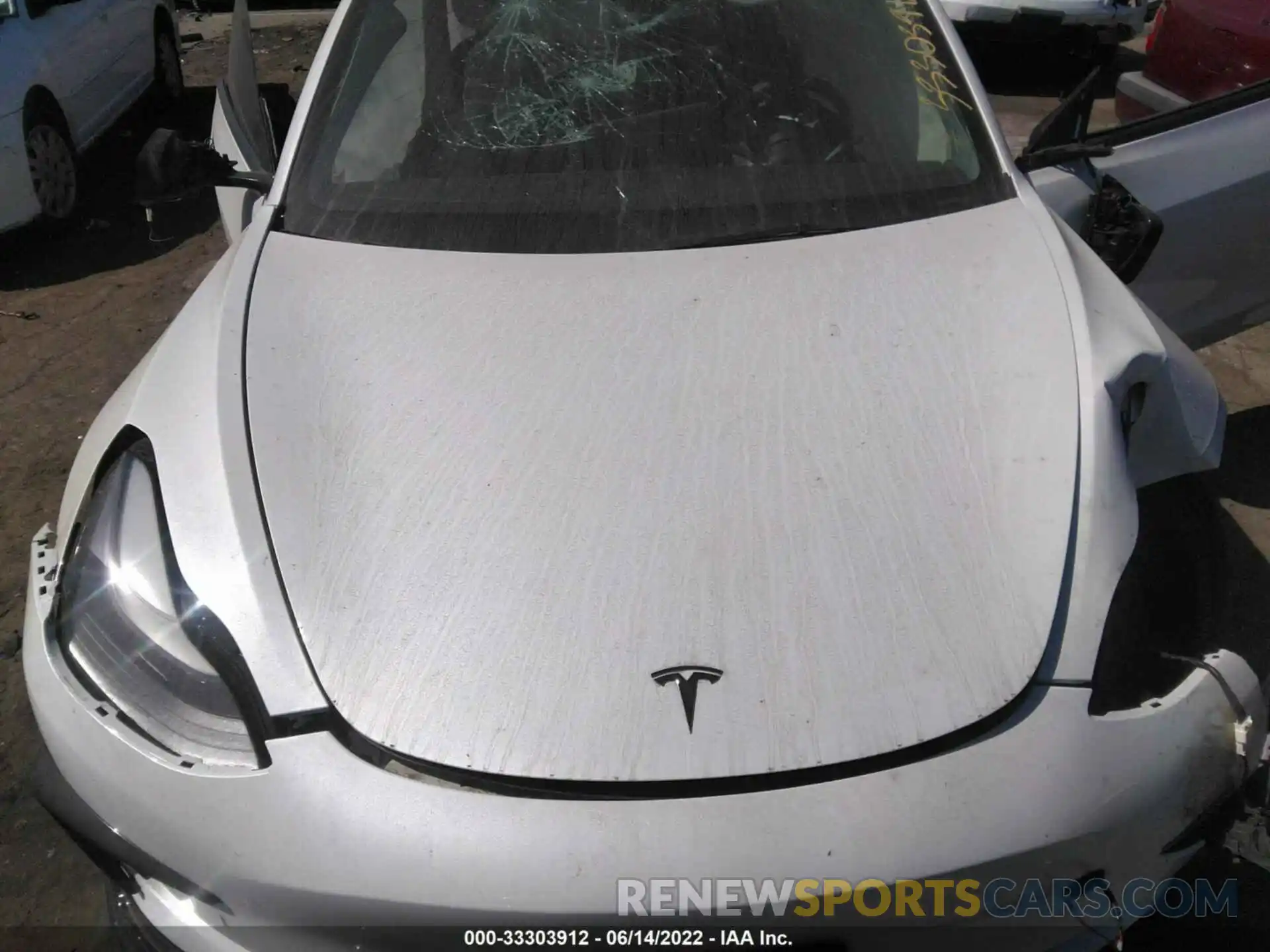 10 Photograph of a damaged car 5YJ3E1EA5NF126059 TESLA MODEL 3 2022