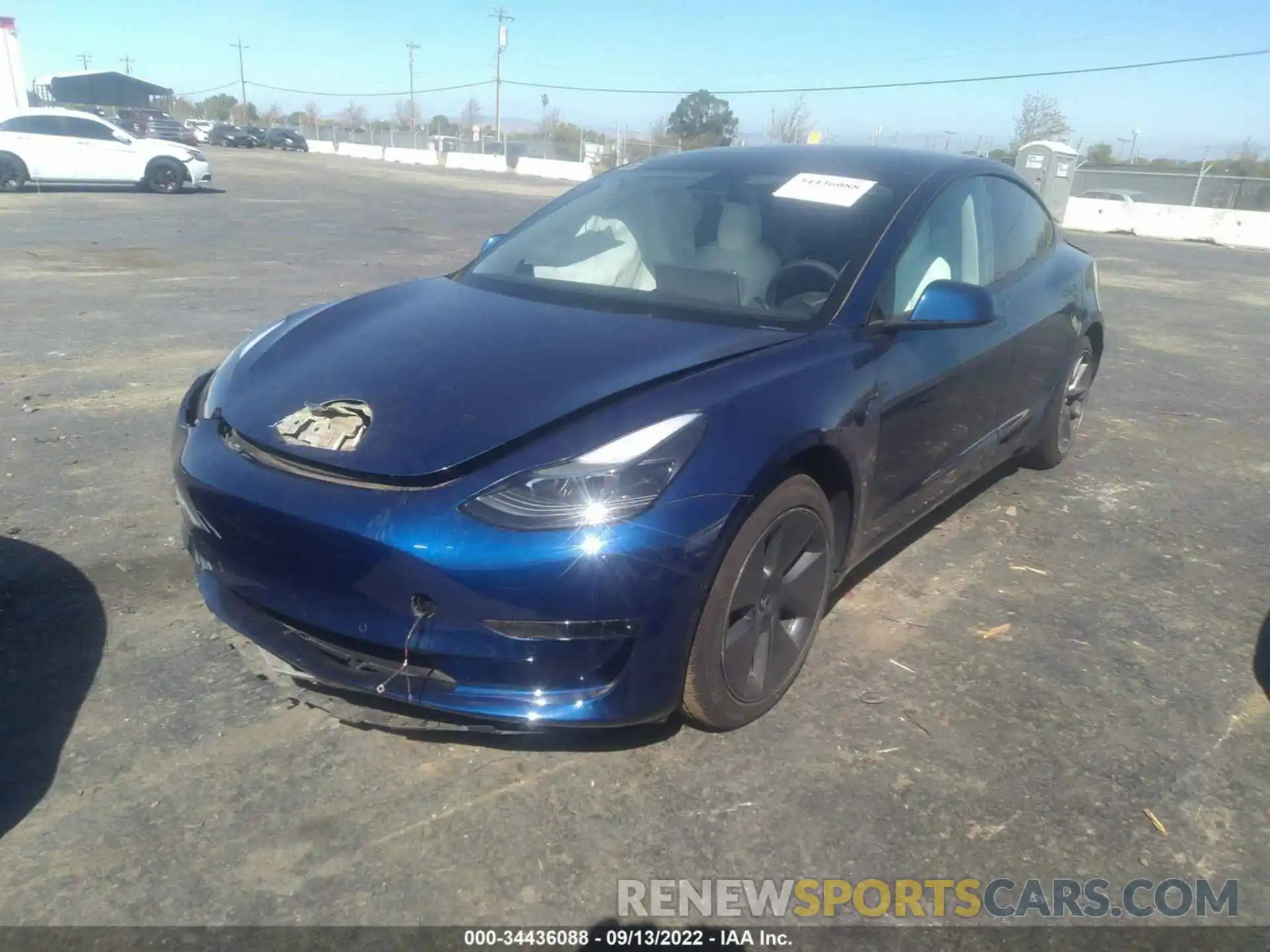 2 Photograph of a damaged car 5YJ3E1EA5NF147820 TESLA MODEL 3 2022