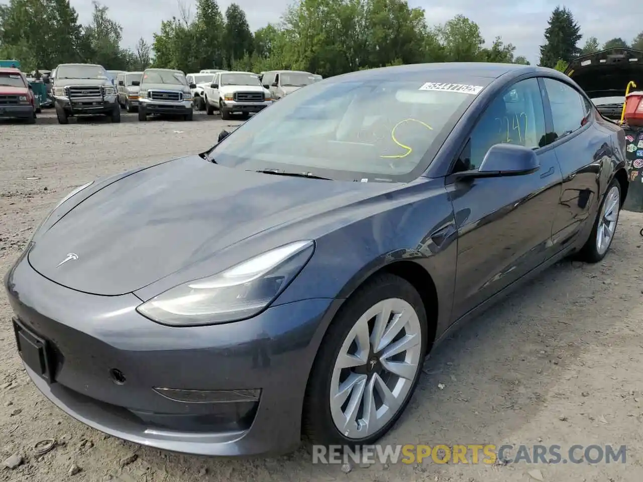 2 Photograph of a damaged car 5YJ3E1EA5NF185418 TESLA MODEL 3 2022