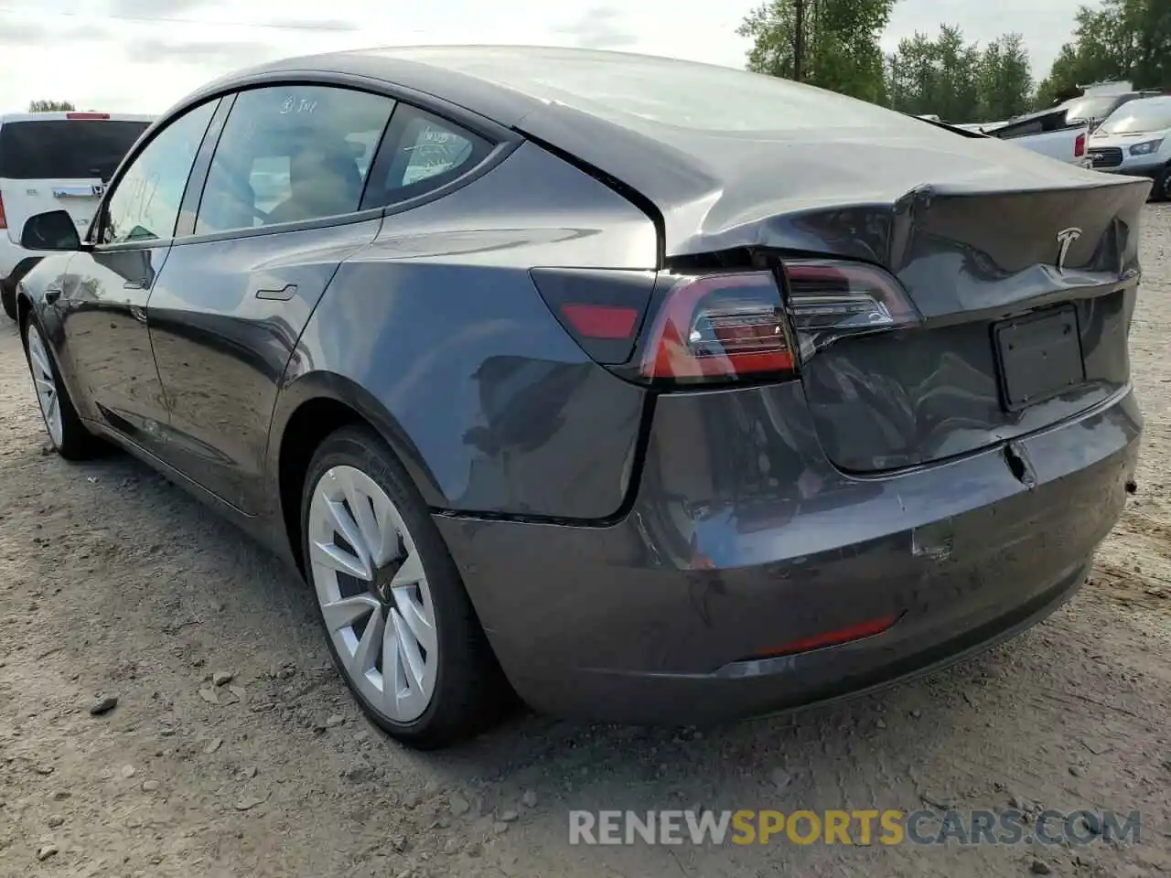 3 Photograph of a damaged car 5YJ3E1EA5NF185418 TESLA MODEL 3 2022