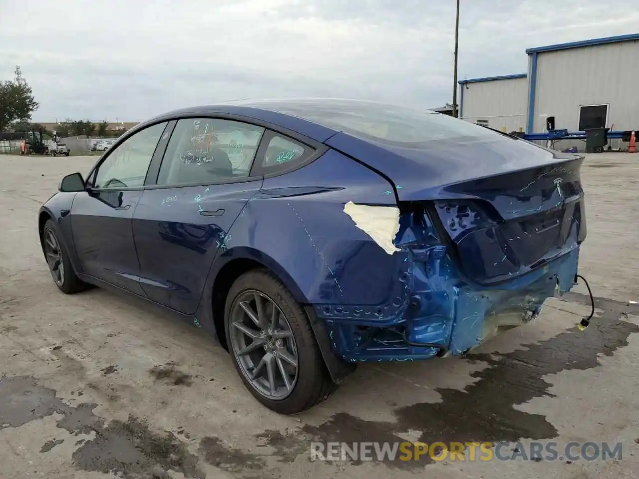 2 Photograph of a damaged car 5YJ3E1EA5NF188108 TESLA MODEL 3 2022