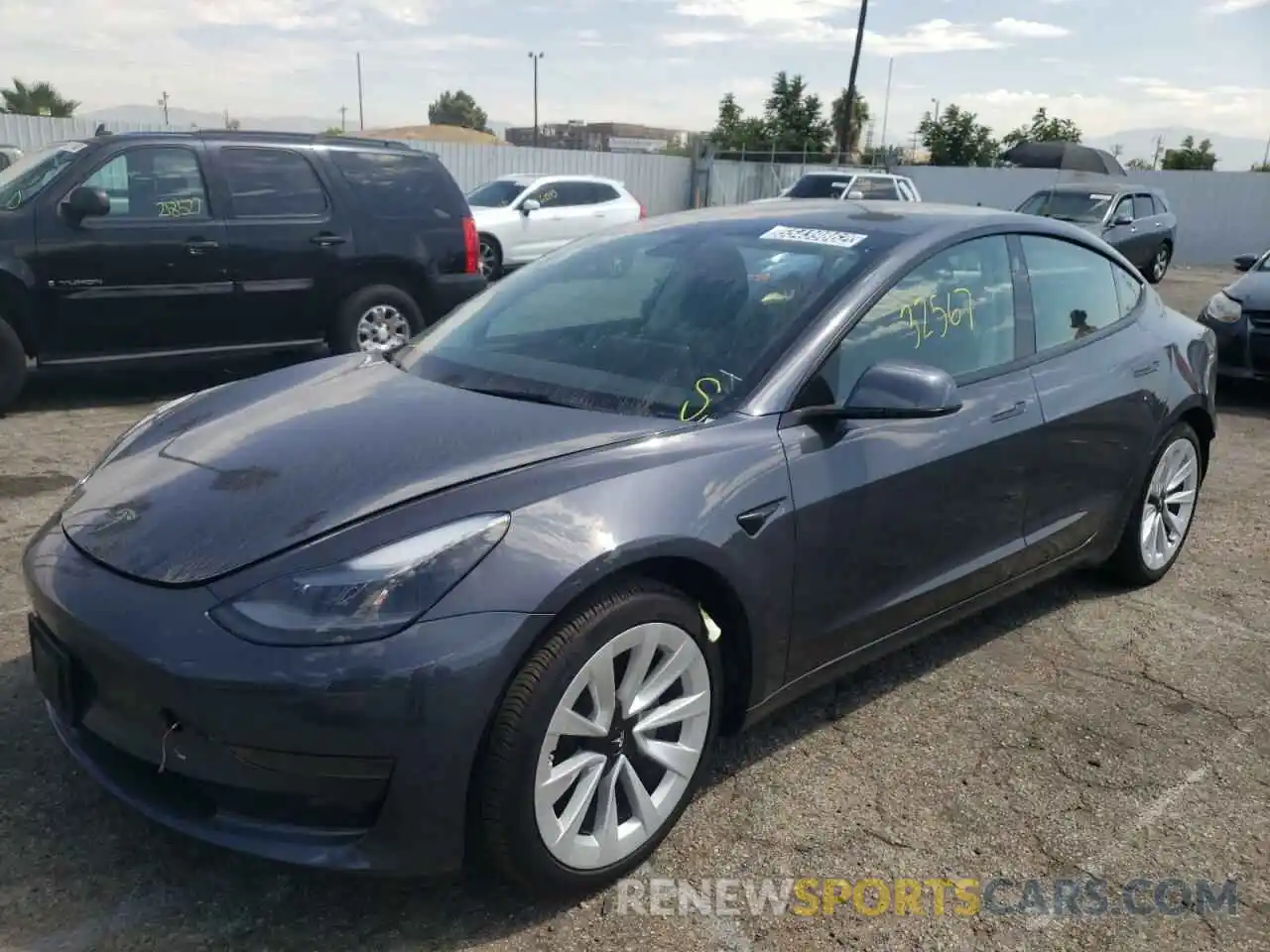 2 Photograph of a damaged car 5YJ3E1EA6NF143484 TESLA MODEL 3 2022