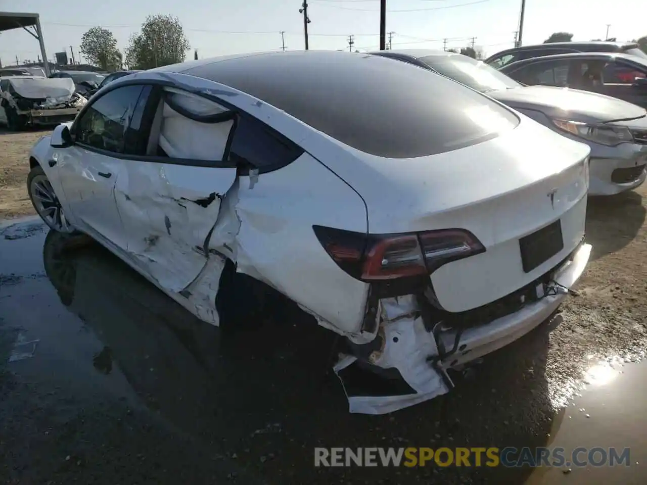 3 Photograph of a damaged car 5YJ3E1EA6NF144599 TESLA MODEL 3 2022