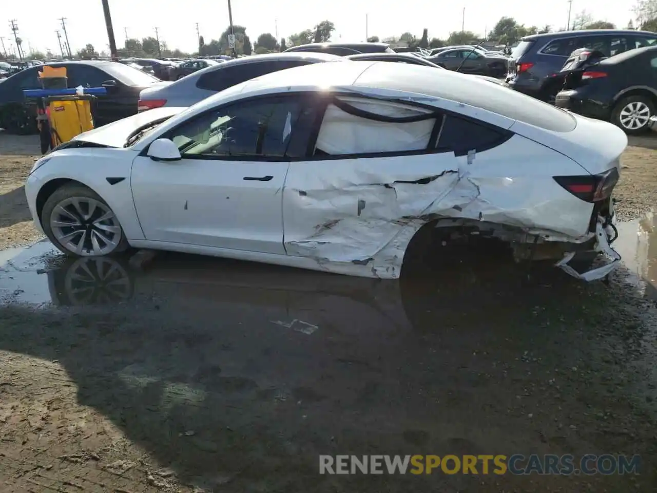 9 Photograph of a damaged car 5YJ3E1EA6NF144599 TESLA MODEL 3 2022